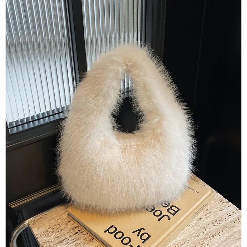 Winter Soft Plush Handbags Ladies Small Elegant Tote Bags Fashion Trend Female Furry Purse